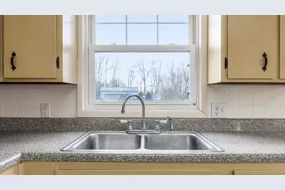 6295 Dresden Road, Zanesville, OH 43701 - Photo 11