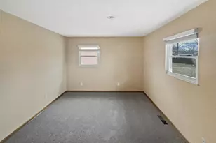 2343 Salem Ave, Grove City, OH 43123 - Photo 11