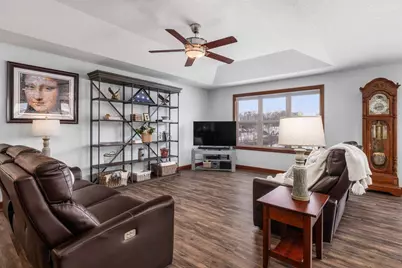 992 Country Club Drive, Howard, OH 43028 - Photo 7