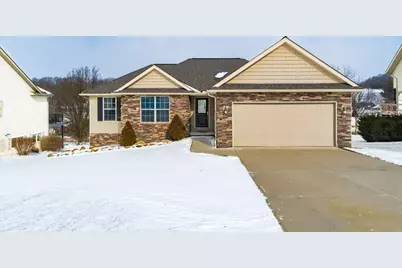 992 Country Club Drive, Howard, OH 43028 - Photo 1