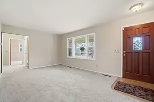 1216 Marble Dr, Columbus, OH 43227 - Photo 9