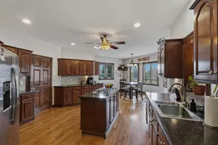 7733 Silver Springs Ct, Canal Winchester, OH 43110 - Photo 3