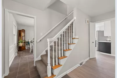 2141 White Road, Grove City, OH 43123 - Photo 3