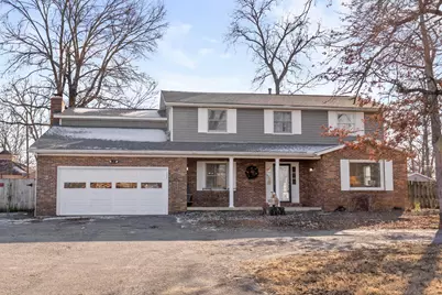 2141 White Road, Grove City, OH 43123 - Photo 1