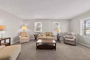 2141 White Rd, Grove City, OH 43123 - Photo 5