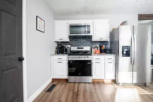 225 Edwards Rd, Circleville, OH 43113 - Photo 9