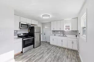 2560 Osceola Ave, Columbus, OH 43211 - Photo 11