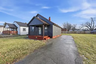 2560 Osceola Ave, Columbus, OH 43211 - Photo 3