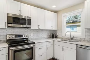 5330 Stock Rd, Columbus, OH 43229 - Photo 17