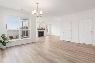 5176 Clarewood Ln, Dublin, OH 43016 - Photo 3