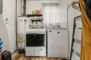 818 Lawndale Ave, Columbus, OH 43207 - Photo 33