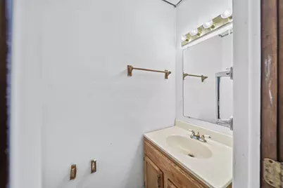 1225 E Livingston Avenue, Columbus, OH 43205 - Photo 7