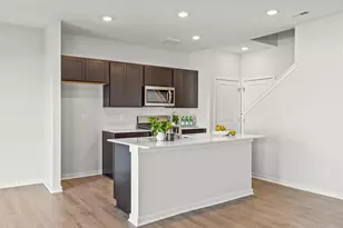 6352 Ripken St, Columbus, OH 43228 - Photo 5