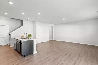 6352 Ripken Street, Columbus, OH 43228 - Photo 9