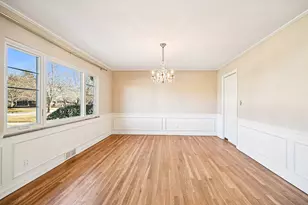 2463 Brixton Rd, Upper Arlington, OH 43221 - Photo 9