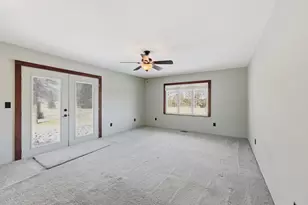 5370 Dublin Rd, Delaware, OH 43015 - Photo 17