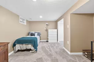 5774 Grove City Rd, Grove City, OH 43123 - Photo 17