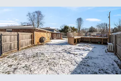 2820 Scenic Road, Marion, OH 43302 - Photo 7