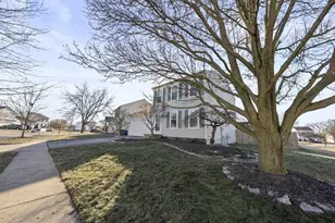 2359 Yagger Bay Dr, Hilliard, OH 43026 - Photo 3