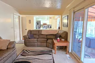 5399 Teakwood Ct, Columbus, OH 43229 - Photo 7