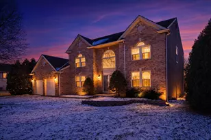 901 Bovee Ln, Powell, OH 43065 - Photo 1