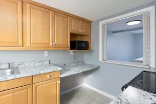 1030 Galliton Ct, Columbus, OH 43220 - Photo 15