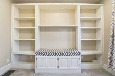 211 N Court Street, Marysville, OH 43040 - Photo 15