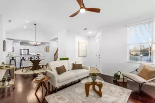 5852 Timber Top Dr, Hilliard, OH 43026 - Photo 7