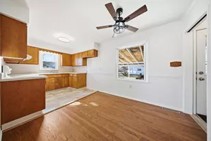 41 N Hampton St, West Jefferson, OH 43162 - Photo 21