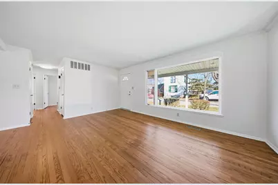 41 N Hampton Street, West Jefferson, OH 43162 - Photo 7