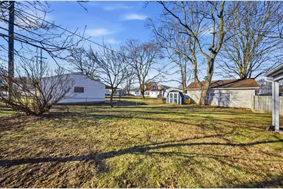 41 N Hampton Street, West Jefferson, OH 43162 - Photo 37