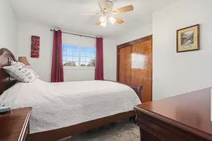 2277 Hills Wood Dr, Grove City, OH 43123 - Photo 17