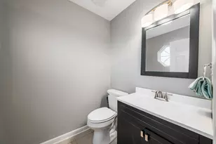 2145 Baneberry Ct, Columbus, OH 43235 - Photo 17