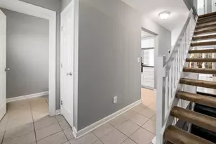 2145 Baneberry Ct, Columbus, OH 43235 - Photo 5