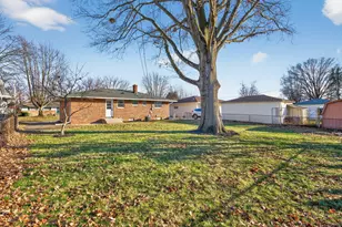 1301 Bernhard Rd, Columbus, OH 43227 - Photo 25