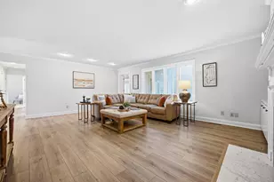 4545 Benderton Ct, Columbus, OH 43220 - Photo 11