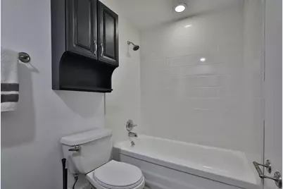 1390 E Dublin Granville Road, Columbus, OH 43229 - Photo 27