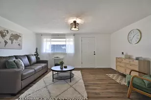 1390 E Dublin Granville Rd, Columbus, OH 43229 - Photo 15