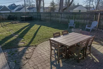 876 Thomas Road, Columbus, OH 43212 - Photo 21