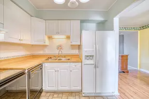 5584 Brackenridge, Columbus, OH 43228 - Photo 13