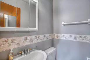 5584 Brackenridge, Columbus, OH 43228 - Photo 33