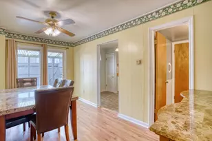 5584 Brackenridge, Columbus, OH 43228 - Photo 17