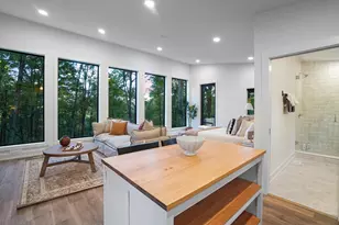 20389 Thompson Ridge Rd, Laurelville, OH 43135 - Photo 11