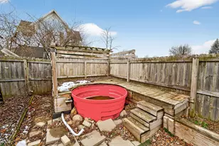 205 W 7th St, Marysville, OH 43040 - Photo 15