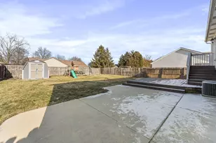 2308 Fernwood Ave, Grove City, OH 43123 - Photo 31