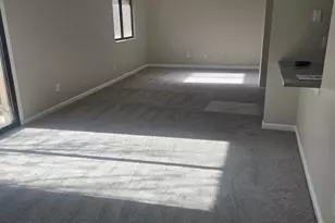 3939 Karl Rd, Columbus, OH 43224 - Photo 9