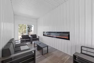 6599 Riverside Dr, Powell, OH 43065 - Photo 29