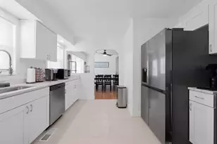 6599 Riverside Dr, Powell, OH 43065 - Photo 11