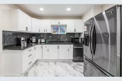 1450 Briarwood Avenue, Columbus, OH 43211 - Photo 21