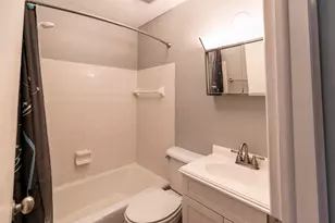 1098-1100 Highland St, Columbus, OH 43201 - Photo 11